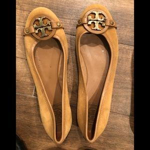 Tory Burch tan flats